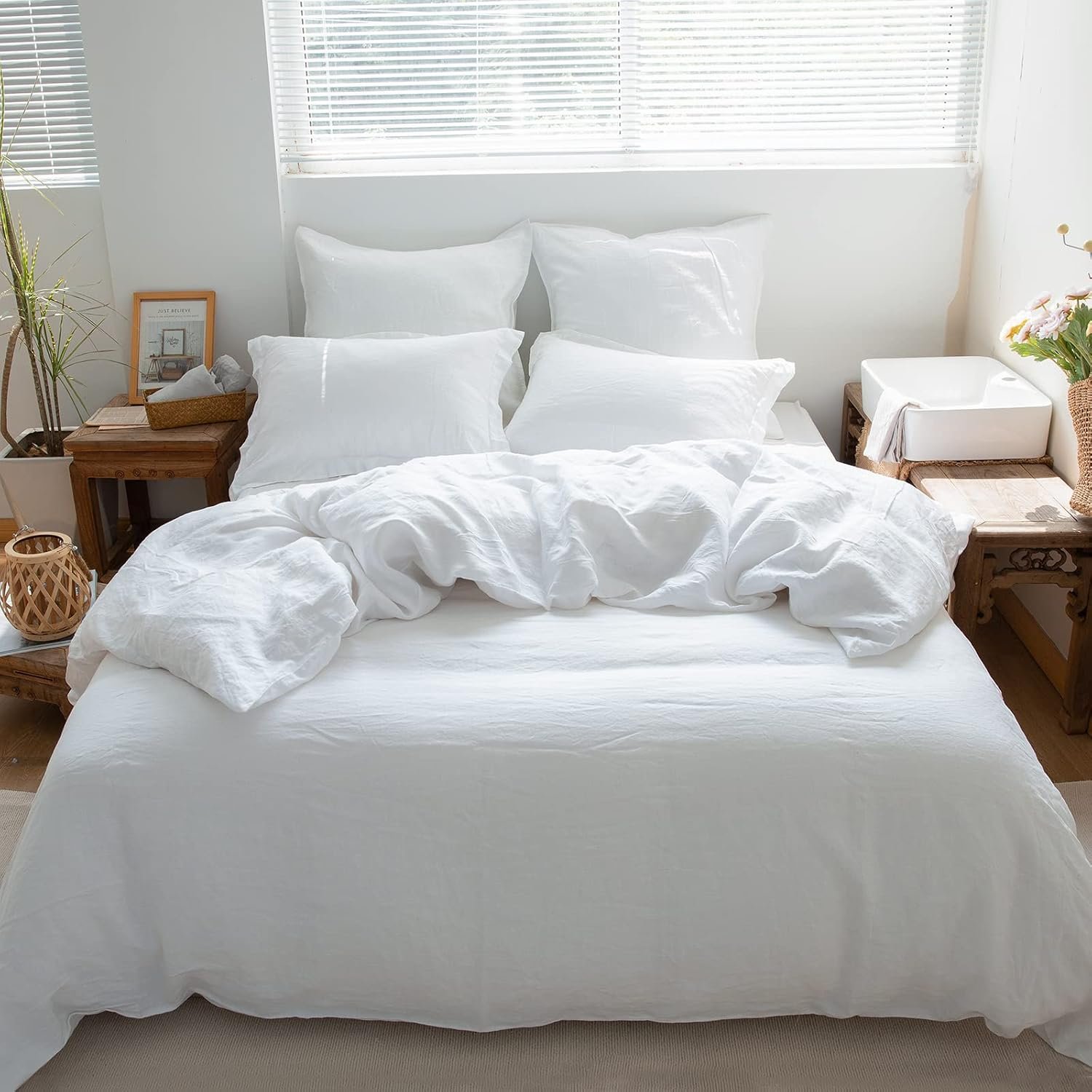 Simple&Opulence 100% Linen Duvet Cover Set 3pcs Basic Style Natural French Washed Flax Solid Color Soft Breathable Farmhouse Bedding with Button Closure – White, King